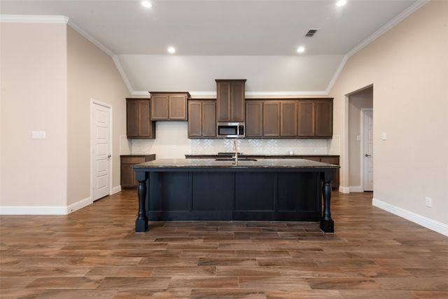 920 10th Street, Argyle, TX 76226