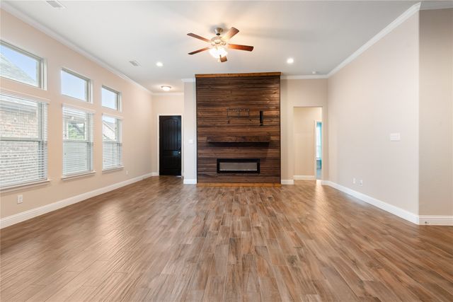 920 10th Street, Argyle, TX 76226