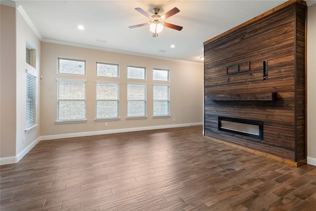 920 10th Street, Argyle, TX 76226