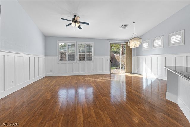 327 Carlisle Crossing Street, Las Vegas, NV 89138