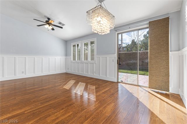327 Carlisle Crossing Street, Las Vegas, NV 89138