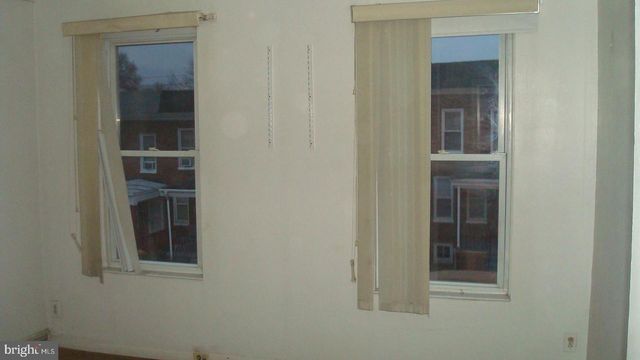 3127 RAVENWOOD AVE, Baltimore, MD 21213