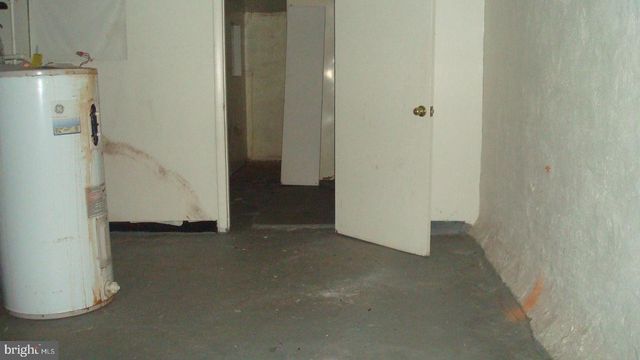 3127 RAVENWOOD AVE, Baltimore, MD 21213