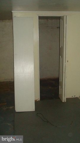 3127 RAVENWOOD AVE, Baltimore, MD 21213