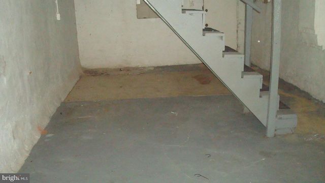 3127 RAVENWOOD AVE, Baltimore, MD 21213