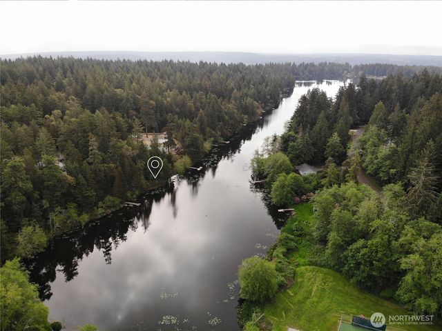 11018 Mathews Way, Anderson Island, WA 98303