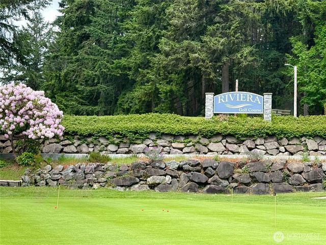 11018 Mathews Way, Anderson Island, WA 98303