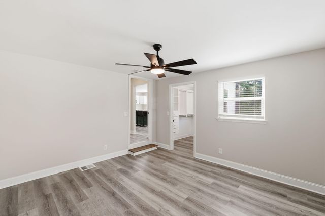 1500 Greenwood Road, Chattanooga, TN 37411