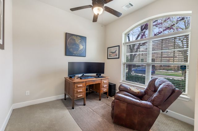 904 Enchanted Wood Drive, Arlington, TX 76005