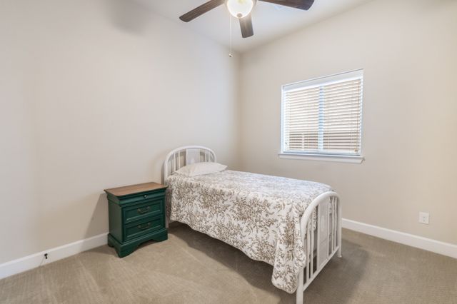 904 Enchanted Wood Drive, Arlington, TX 76005