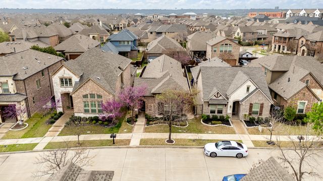 904 Enchanted Wood Drive, Arlington, TX 76005