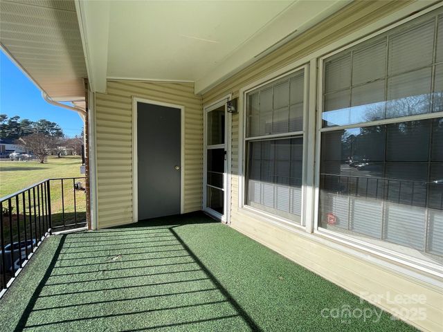 4605 Coronado Drive D, Charlotte, NC 28212