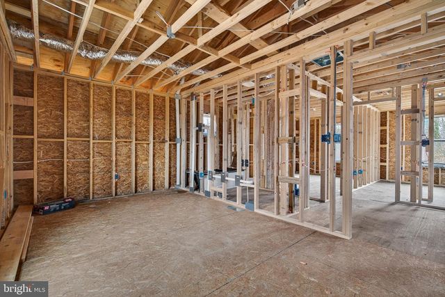 5 OAKDALE AVE, Aberdeen, MD 21001