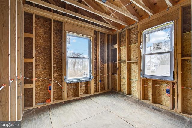 5 OAKDALE AVE, Aberdeen, MD 21001