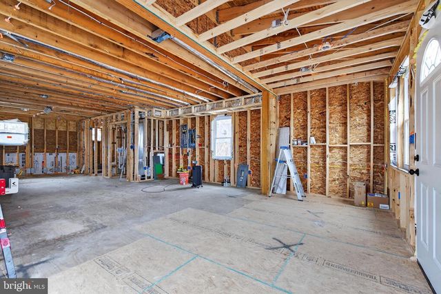 5 OAKDALE AVE, Aberdeen, MD 21001