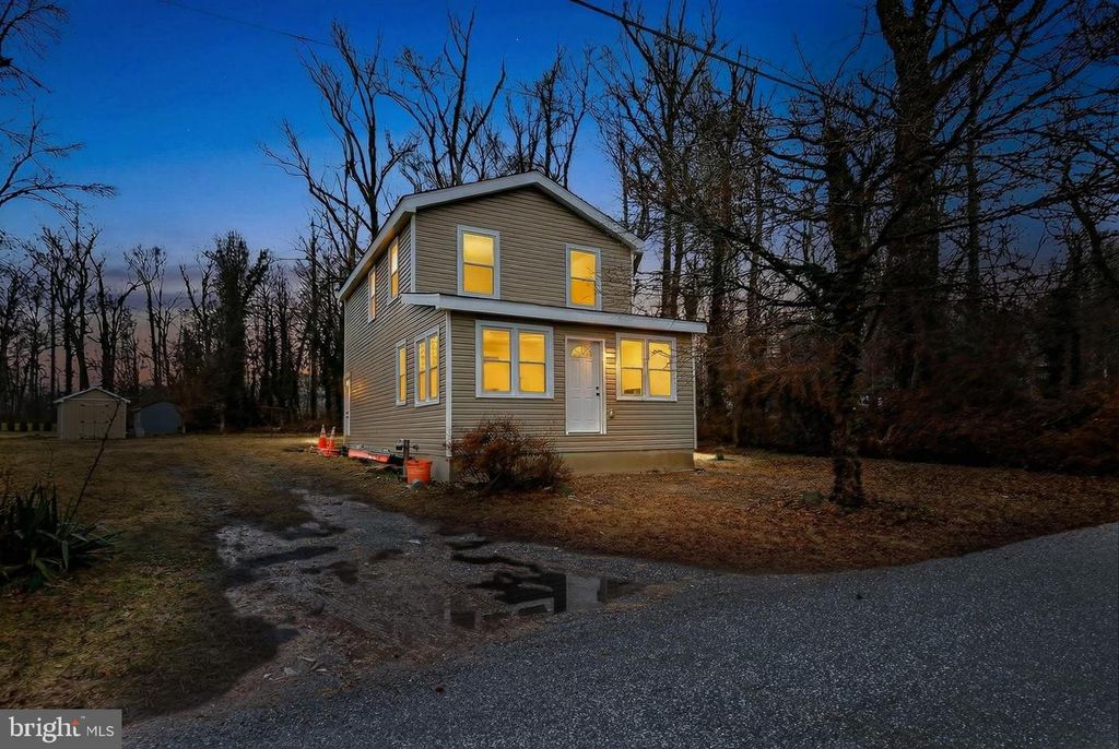 5 OAKDALE AVE, Aberdeen, MD 21001