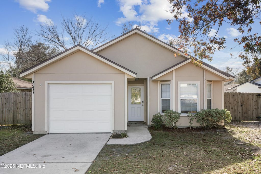 3211 RYANS Court, Green Cove Springs, FL 32043