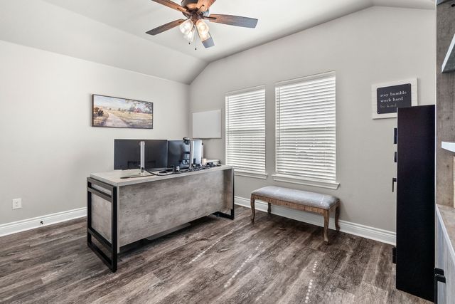 8003 Scott Lane, Greenville, TX 75402