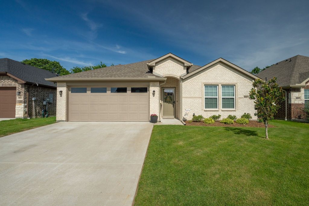 8003 Scott Lane, Greenville, TX 75402