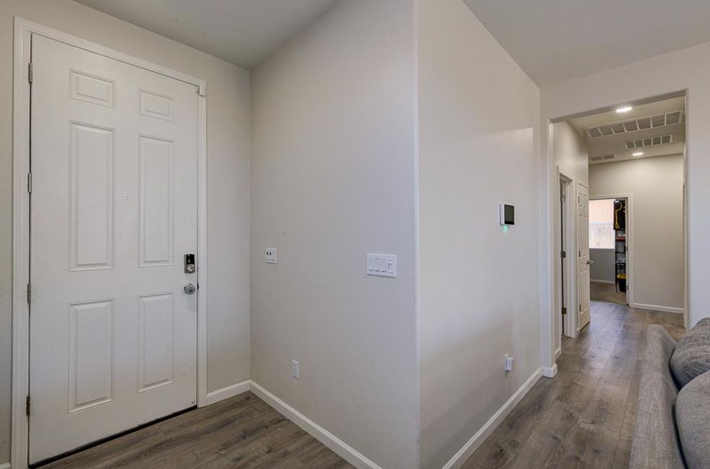 Image 11 of property listing at 3609 Pacifica Drive, Madera, CA 93637