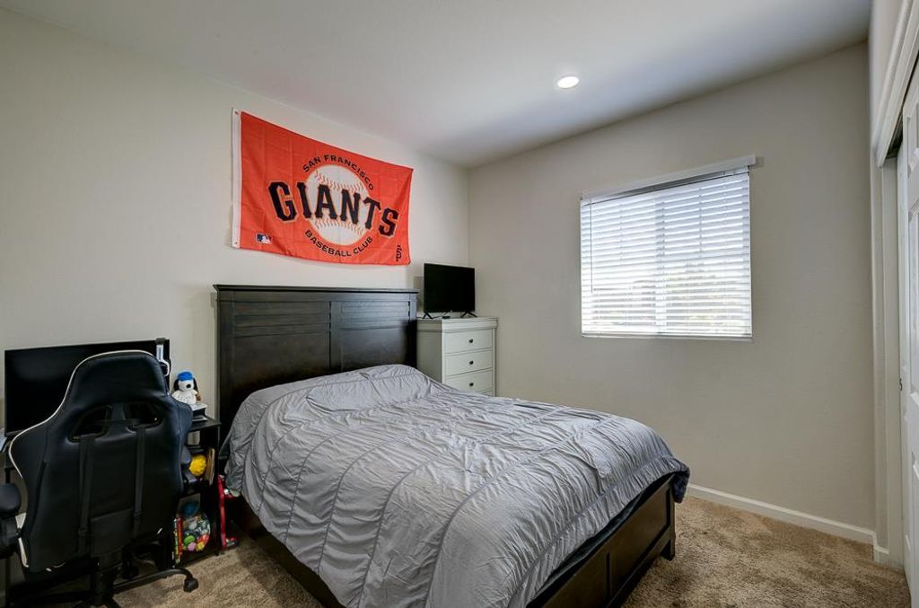 Image 26 of property listing at 3609 Pacifica Drive, Madera, CA 93637