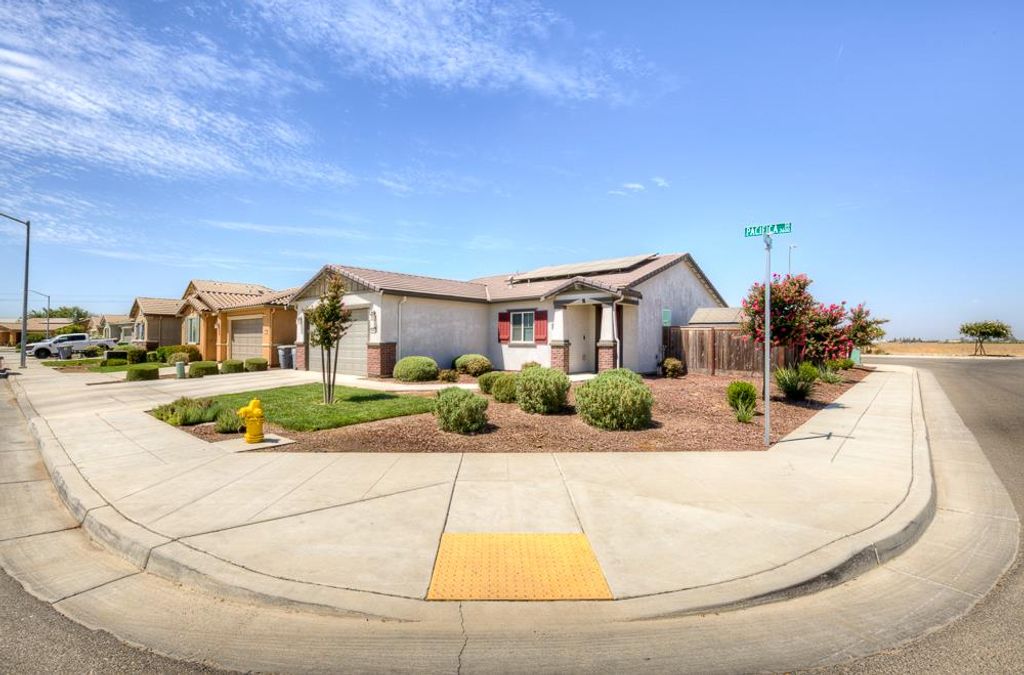Image 32 of property listing at 3609 Pacifica Drive, Madera, CA 93637