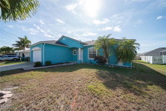 2122 SW 29th TER, Cape Coral, FL 33914