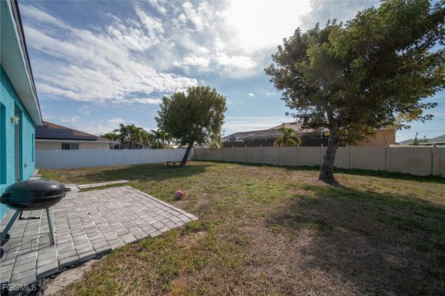 2122 SW 29th TER, Cape Coral, FL 33914