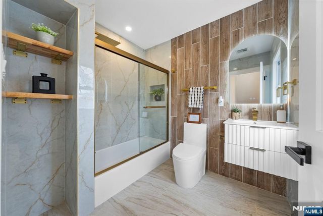 94 Madison Avenue, Dumont, NJ 07628