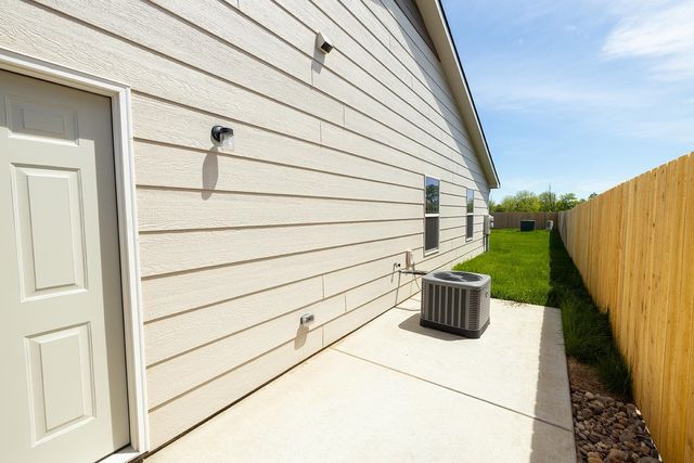 518 & 520 W 50th Ct. S., Wichita, KS 67217