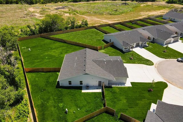 518 & 520 W 50th Ct. S., Wichita, KS 67217