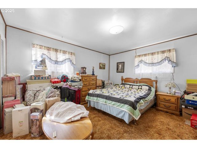 3620 HAPPY VALLEY Rd, Roseburg, OR 97471