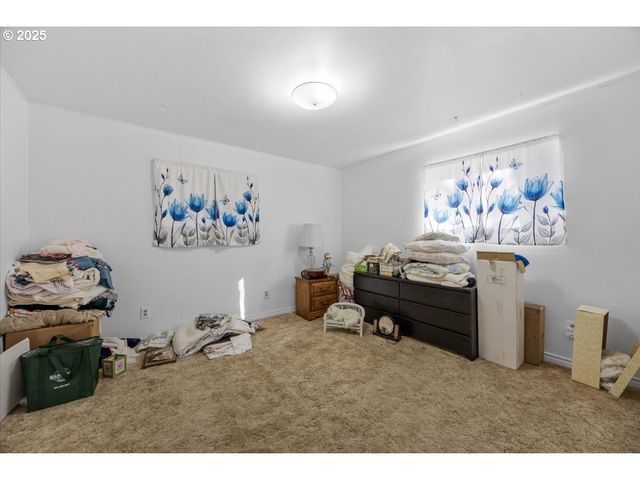 3620 HAPPY VALLEY Rd, Roseburg, OR 97471