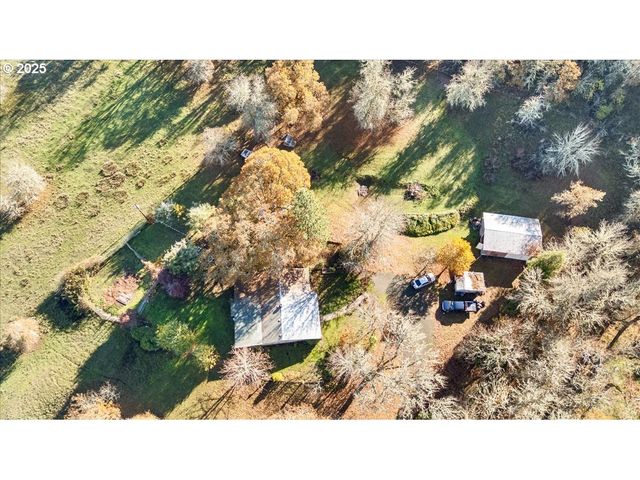 3620 HAPPY VALLEY Rd, Roseburg, OR 97471