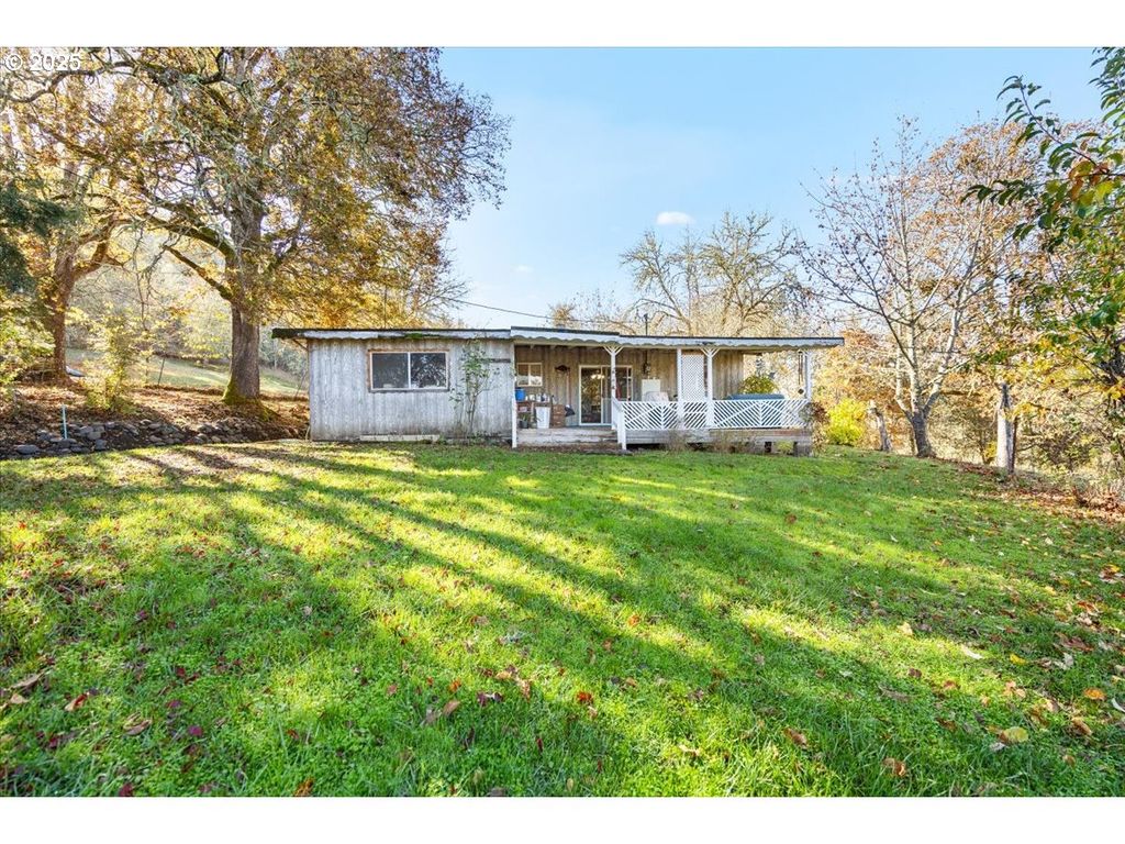 3620 HAPPY VALLEY Rd, Roseburg, OR 97471
