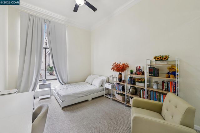 470 N Civic Dr 308, Walnut Creek, CA 94596