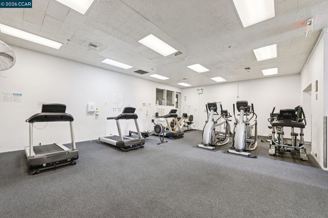 470 N Civic Dr 308, Walnut Creek, CA 94596