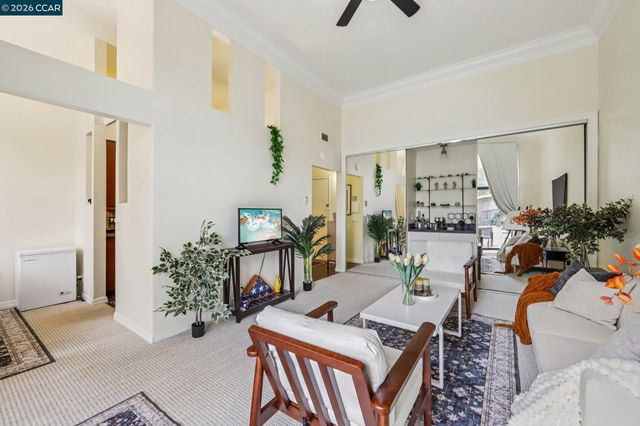 470 N Civic Dr 308, Walnut Creek, CA 94596