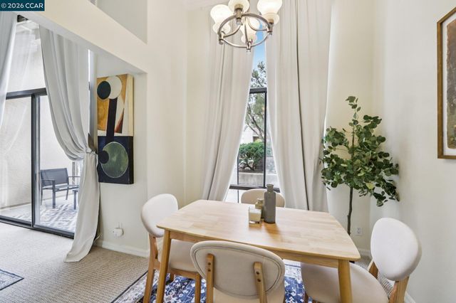 470 N Civic Dr 308, Walnut Creek, CA 94596