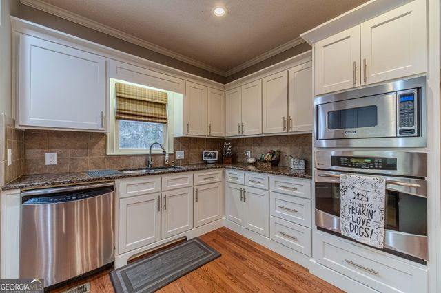 2049 Burgundy Drive, Braselton, GA 30517