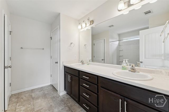 126 Waverly Way, Savannah, GA 31407