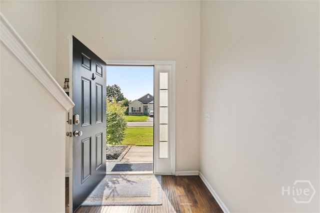 126 Waverly Way, Savannah, GA 31407