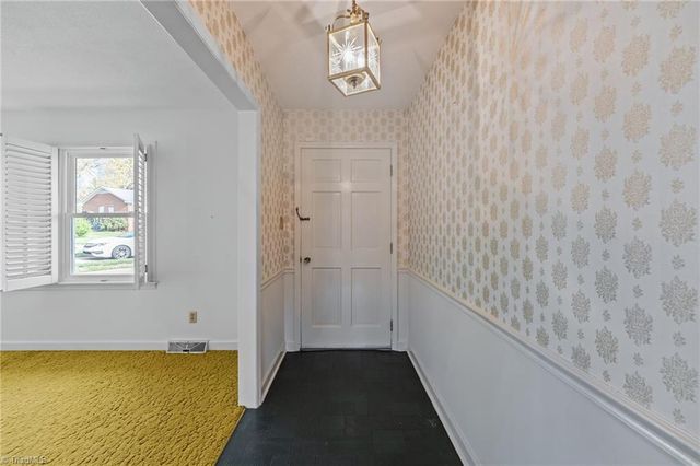 403 Eden Court, Graham, NC 27253