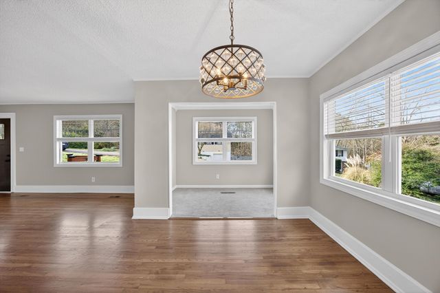 1306 Springview Drive, Chattanooga, TN 37421