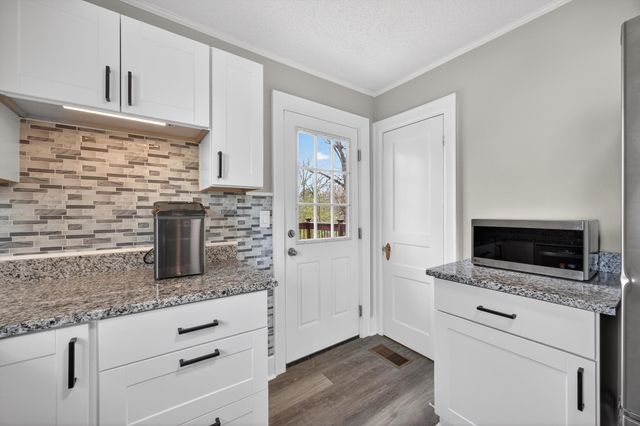 1306 Springview Drive, Chattanooga, TN 37421