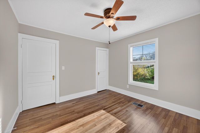 1306 Springview Drive, Chattanooga, TN 37421