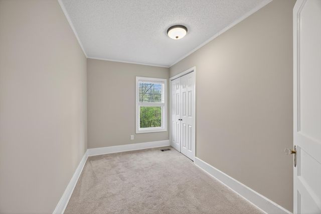 1306 Springview Drive, Chattanooga, TN 37421