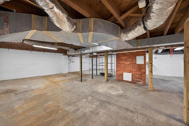 1306 Springview Drive, Chattanooga, TN 37421