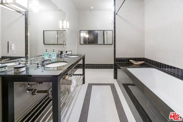 1645 N Vine Street 905, Los Angeles, CA 90028