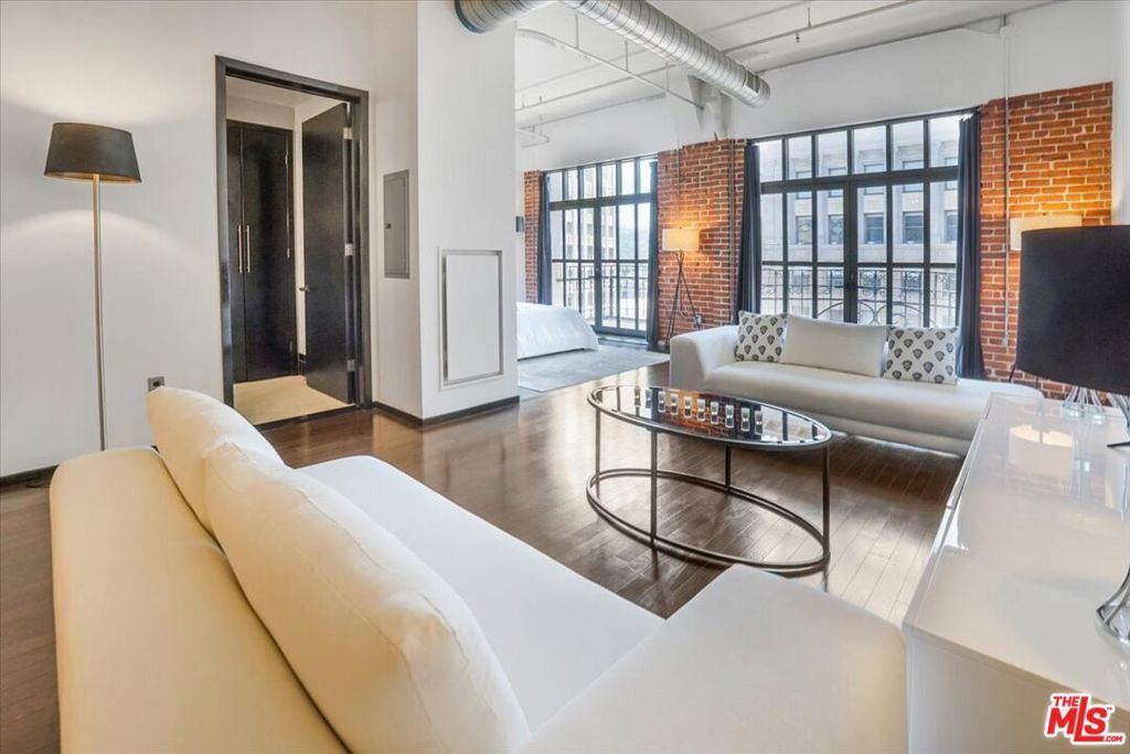1645 N Vine Street 905, Los Angeles, CA 90028